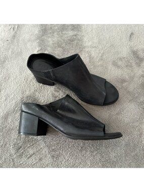Korks by Kork-Ease Cammi Black Leather Open Toe Mules Shoes 9.5 Heels